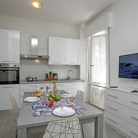 Lejlighed Casa Delle Rive Desenzano del Garda